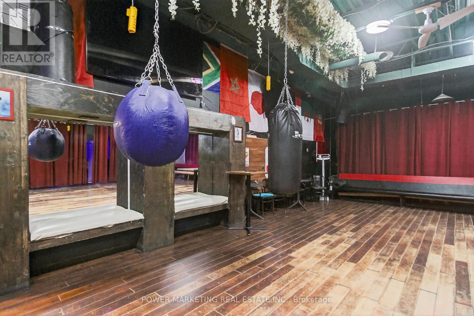 858 Merivale Road, Ottawa, Ontario  K1Z 5Z4 - Photo 23 - X12721600