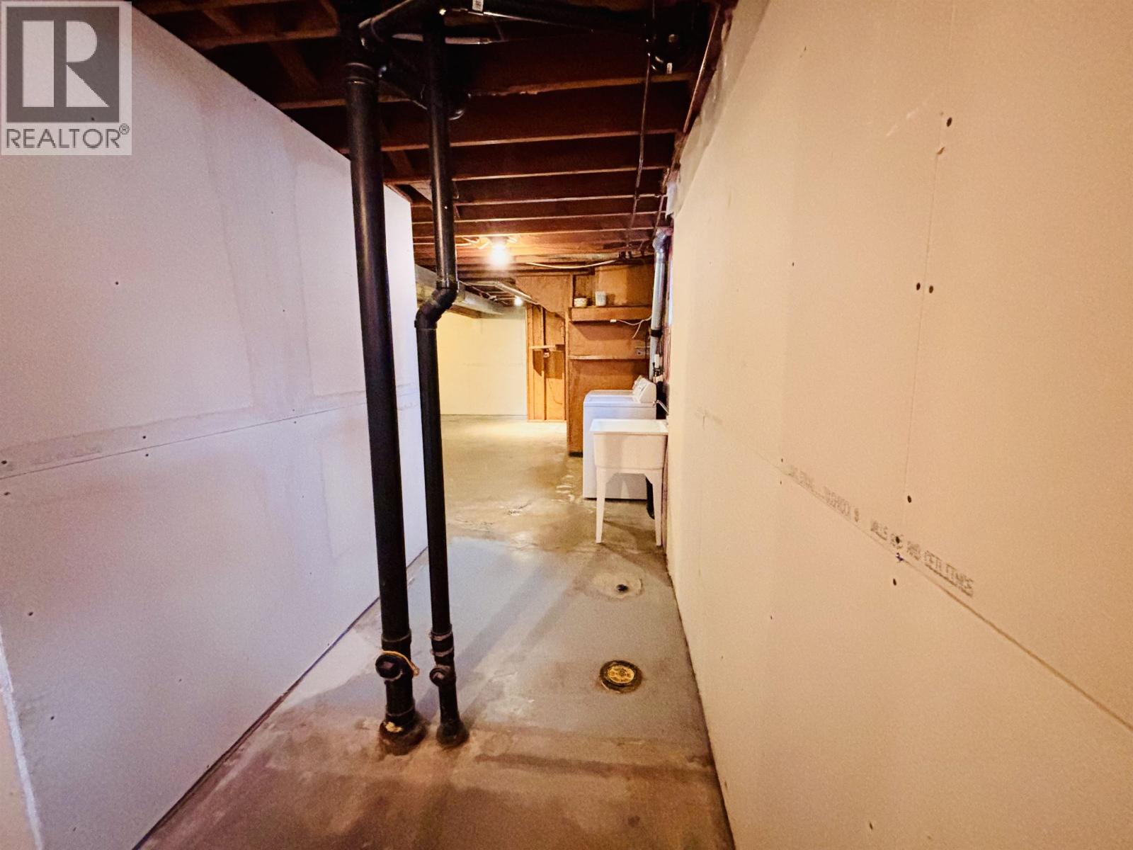 2893 Athlone Avenue, Prince George, British Columbia  V2N 1G1 - Photo 15 - R3082303