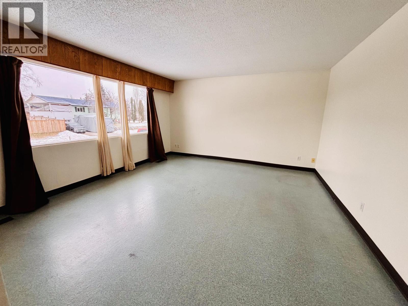 2893 Athlone Avenue, Prince George, British Columbia  V2N 1G1 - Photo 3 - R3082303