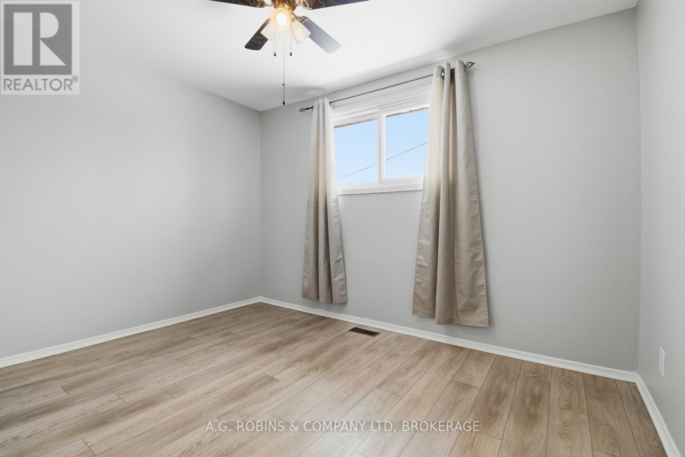 386 Daytona Drive, Fort Erie, Ontario  L2A 4Y9 - Photo 19 - X12721682