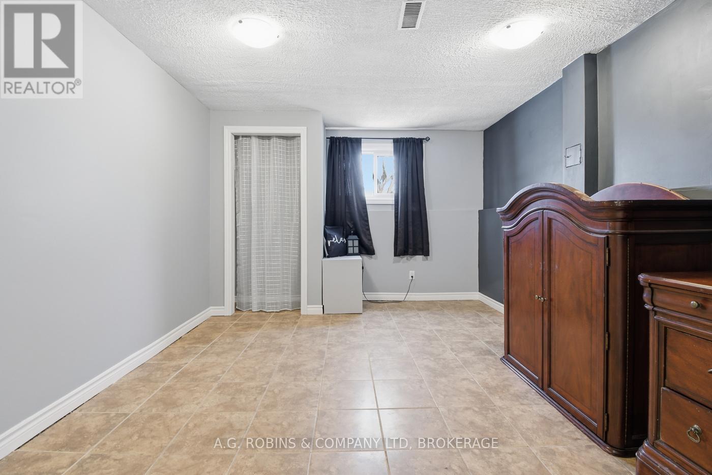 386 Daytona Drive, Fort Erie, Ontario  L2A 4Y9 - Photo 29 - X12721682