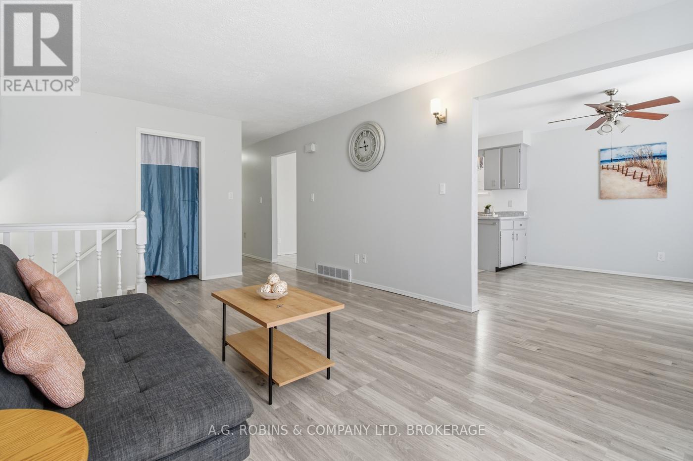 386 Daytona Drive, Fort Erie, Ontario  L2A 4Y9 - Photo 7 - X12721682