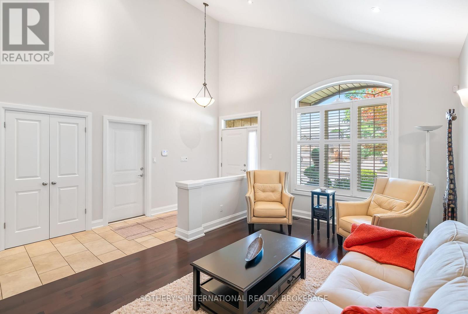 8548 Forestview Boulevard, Niagara Falls, Ontario  L2H 0B2 - Photo 5 - X12721688