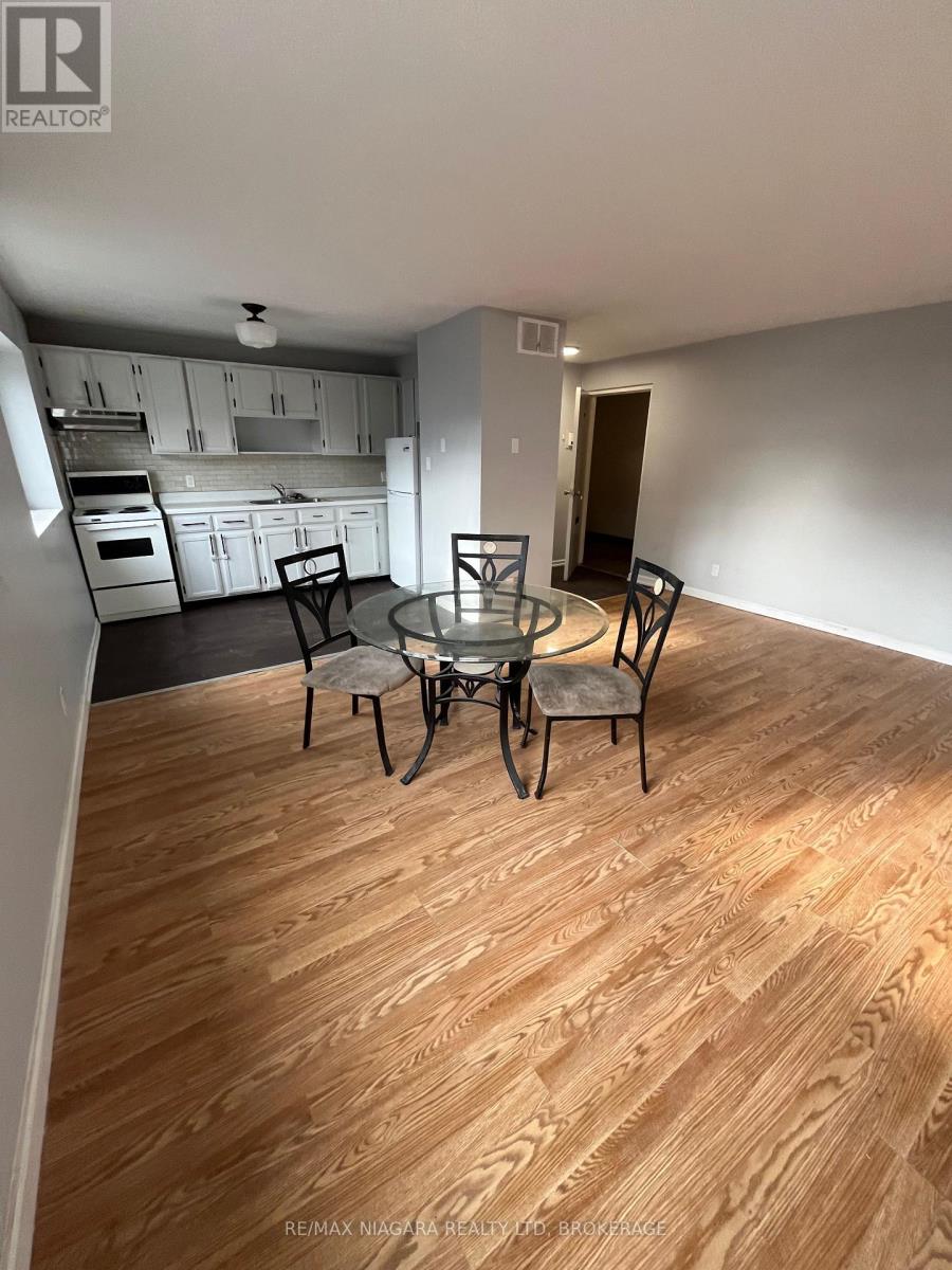 8 - 620 King Street, Port Colborne, Ontario  L3K 4H7 - Photo 3 - X12721750