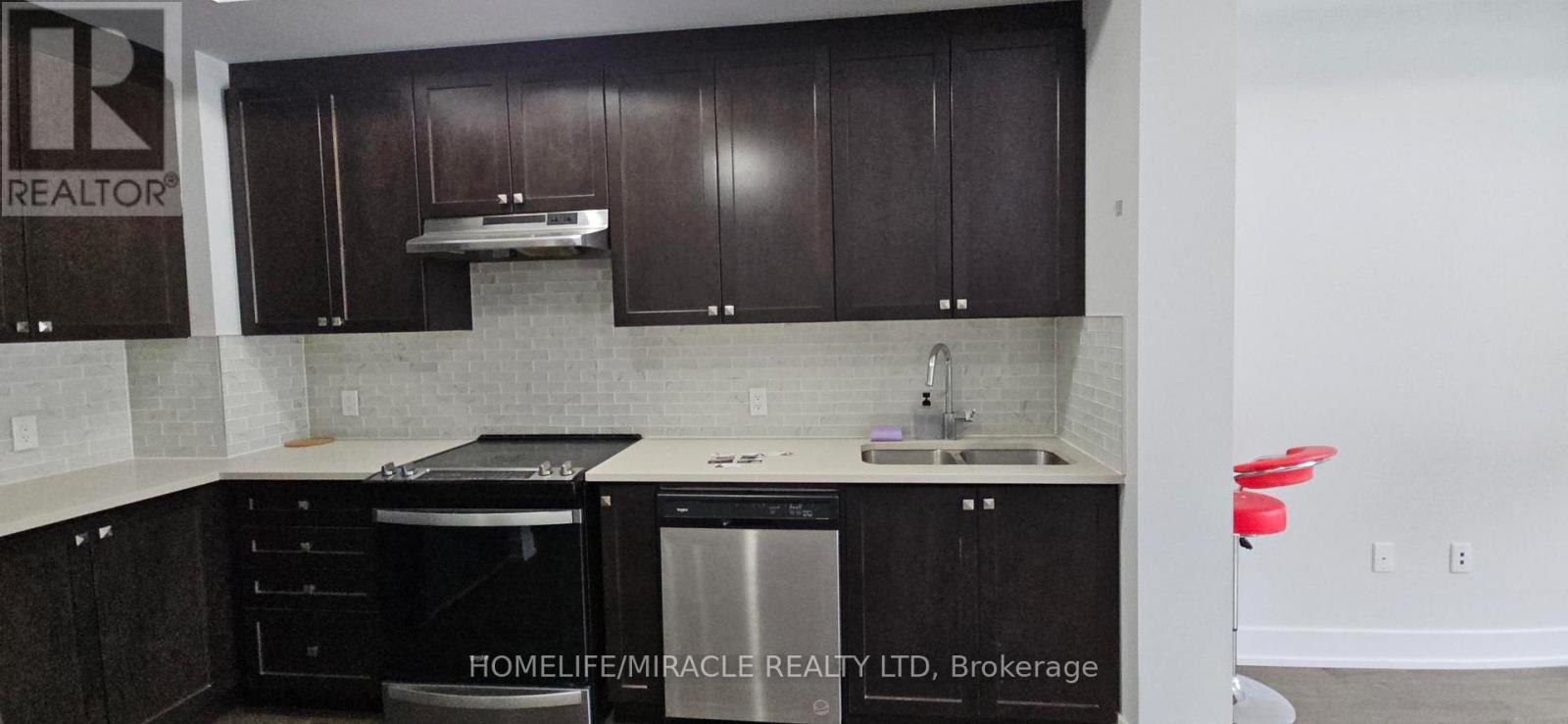 135 - 9580 Islington Avenue, Vaughan, Ontario  L4H 5E8 - Photo 8 - N12493740