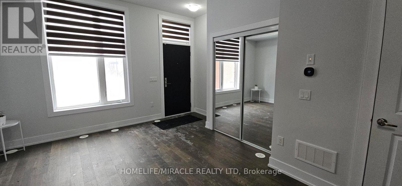 135 - 9580 Islington Avenue, Vaughan, Ontario  L4H 5E8 - Photo 12 - N12493740