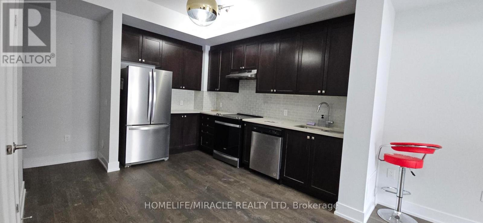 135 - 9580 Islington Avenue, Vaughan, Ontario  L4H 5E8 - Photo 7 - N12493740