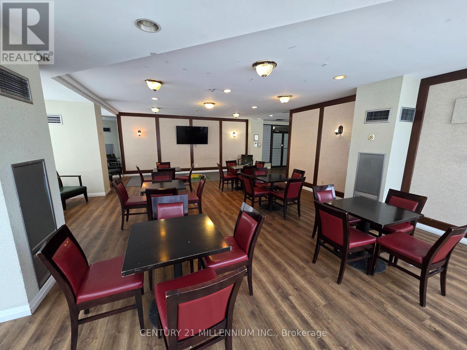 1605 - 26 Hanover Road, Brampton, Ontario  L6S 4T2 - Photo 28 - W12720822