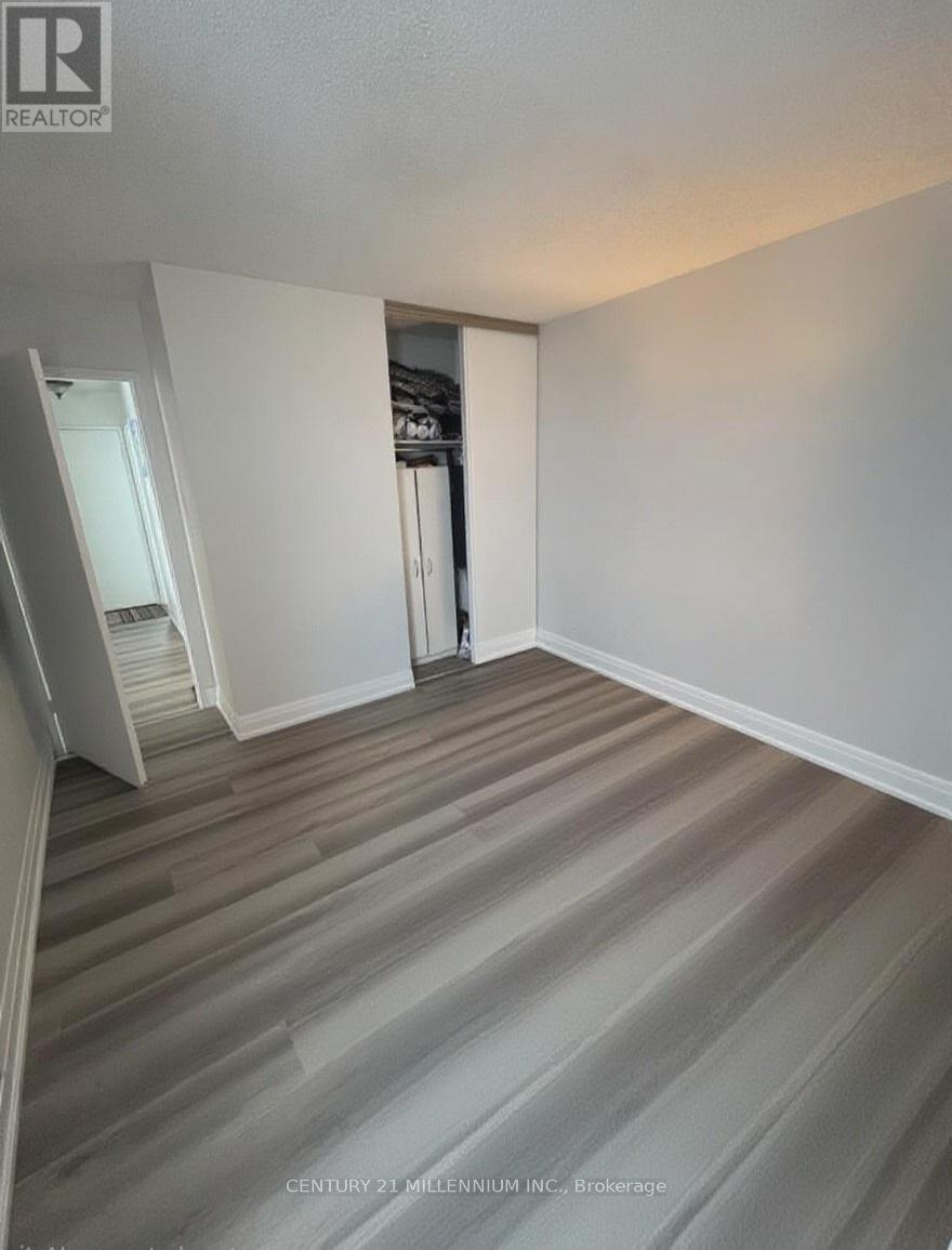 1605 - 26 Hanover Road, Brampton, Ontario  L6S 4T2 - Photo 7 - W12720822