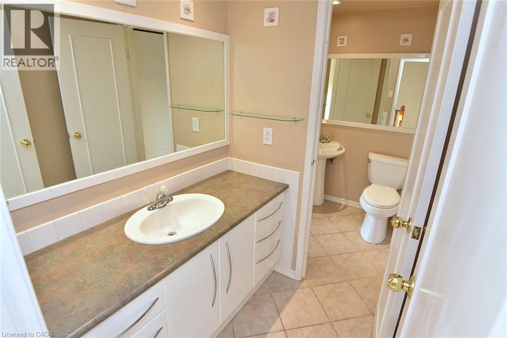 2254 Upper Middle Road Unit# 6, Burlington, Ontario  L7P 2Z9 - Photo 16 - 40795985