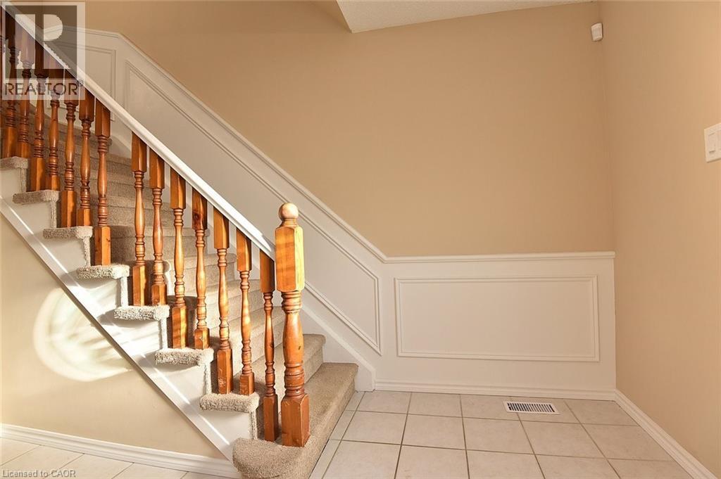 2254 Upper Middle Road Unit# 6, Burlington, Ontario  L7P 2Z9 - Photo 6 - 40795985