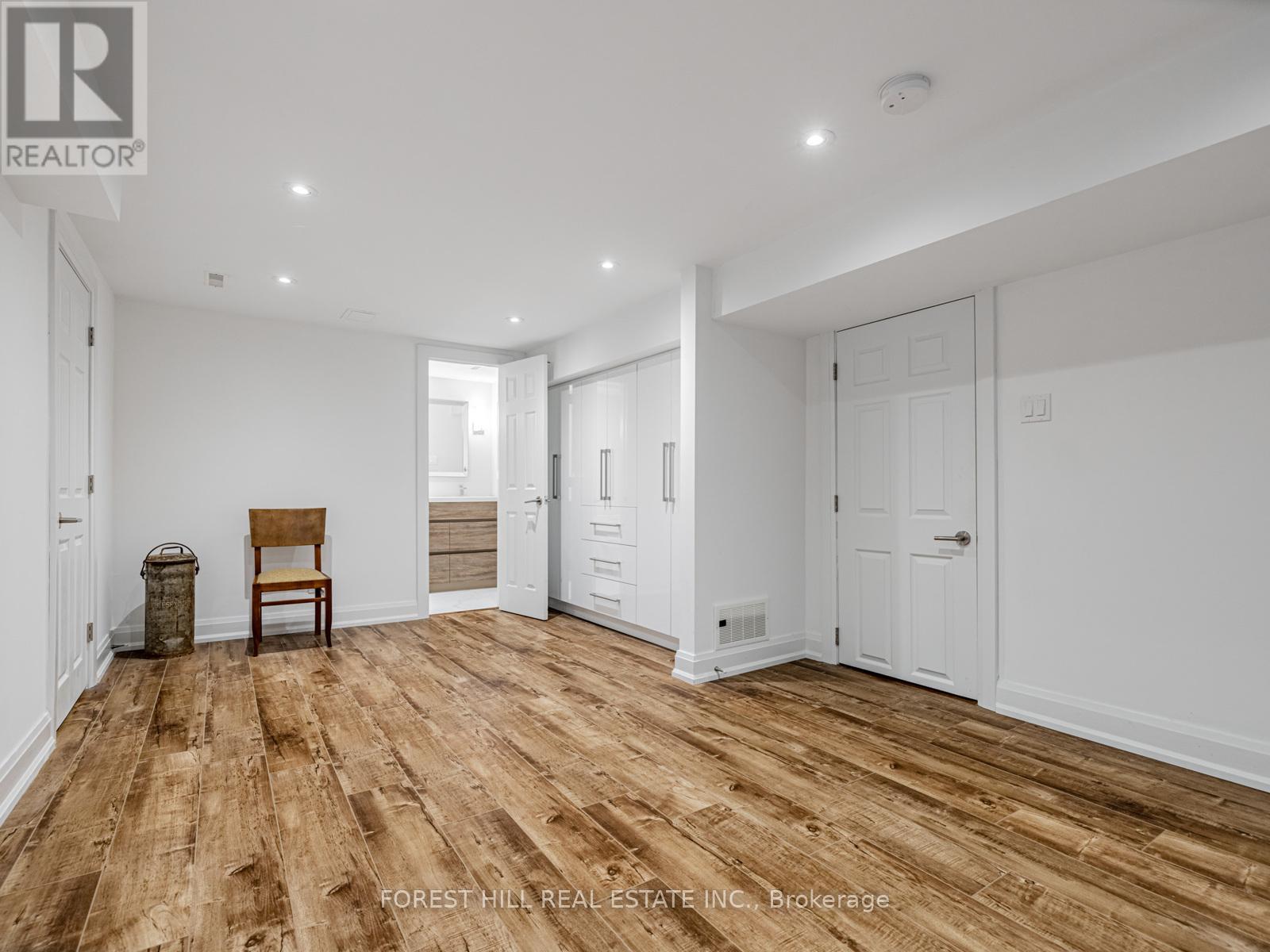 30 Chiswell Crescent, Toronto, Ontario  M2N 6E1 - Photo 12 - C12721574