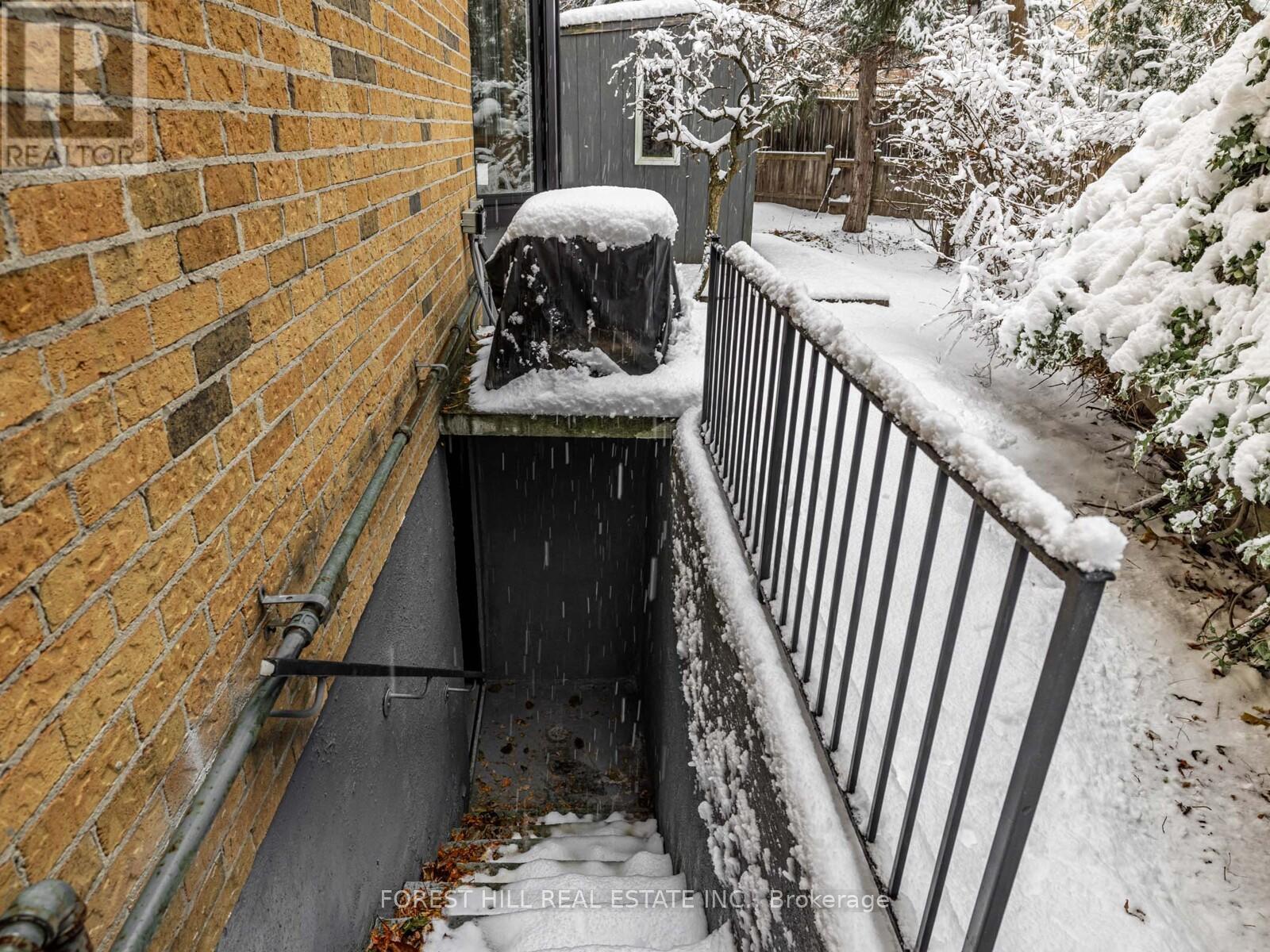 30 Chiswell Crescent, Toronto, Ontario  M2N 6E1 - Photo 13 - C12721574