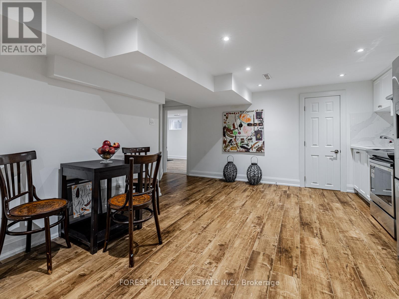 30 Chiswell Crescent, Toronto, Ontario  M2N 6E1 - Photo 5 - C12721574