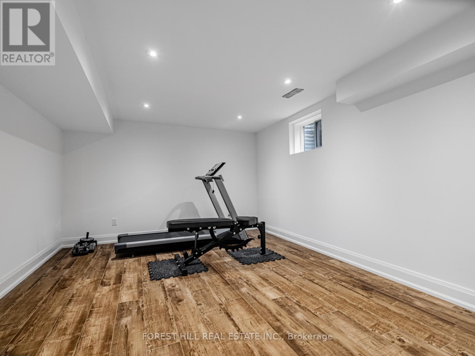 30 Chiswell Crescent, Toronto, Ontario  M2N 6E1 - Photo 8 - C12721574