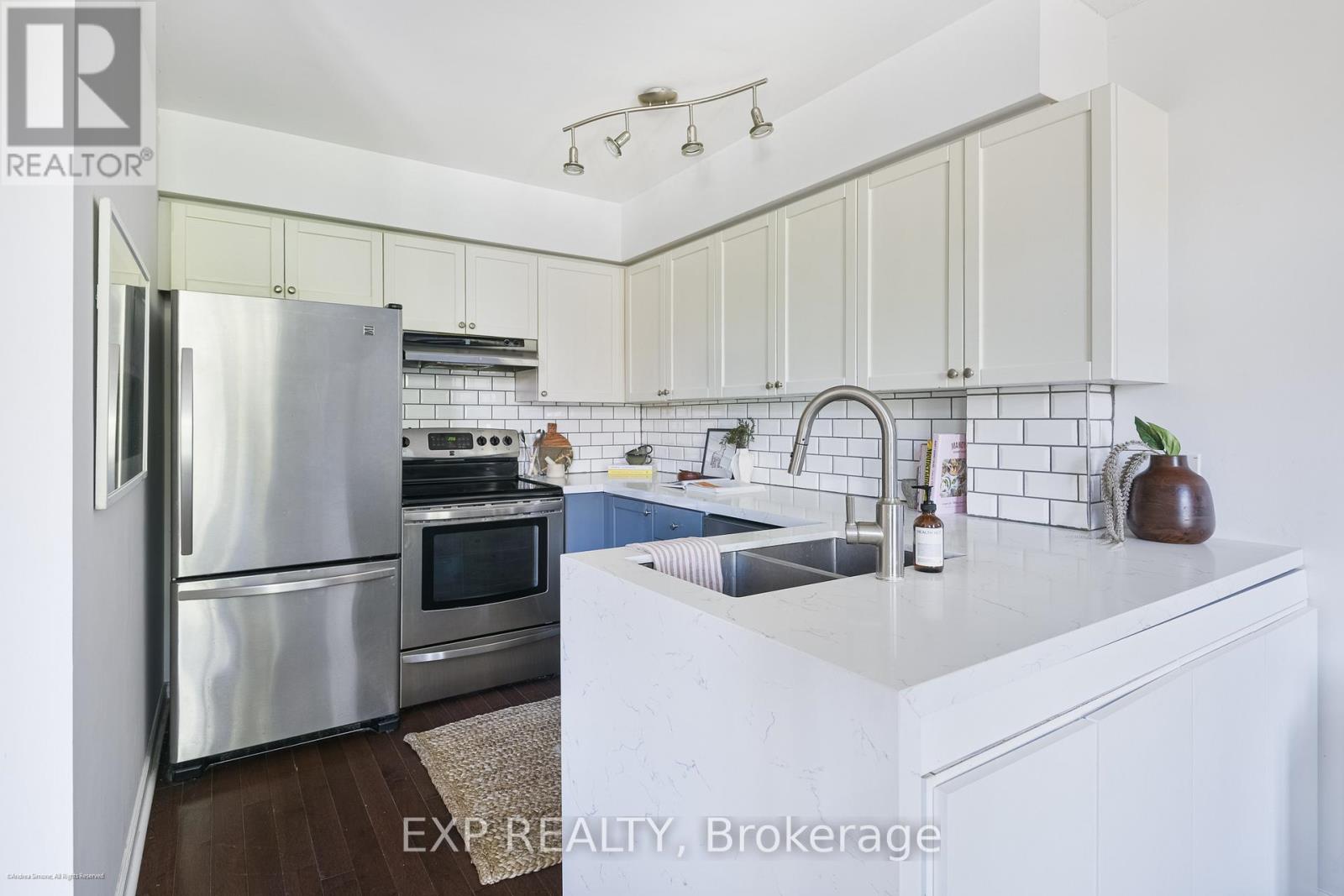 307 - 3 Shank Street, Toronto, Ontario  M6J 3W9 - Photo 13 - C12721592