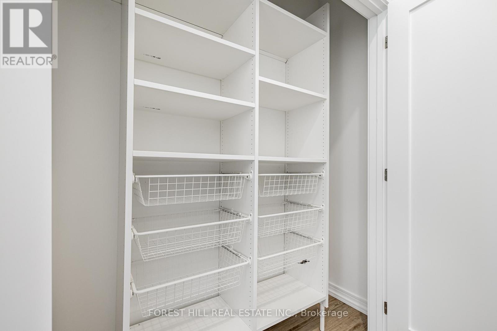 Unit 1 - 171 Cedric Avenue, Toronto, Ontario  M6C 3X7 - Photo 7 - C12721594