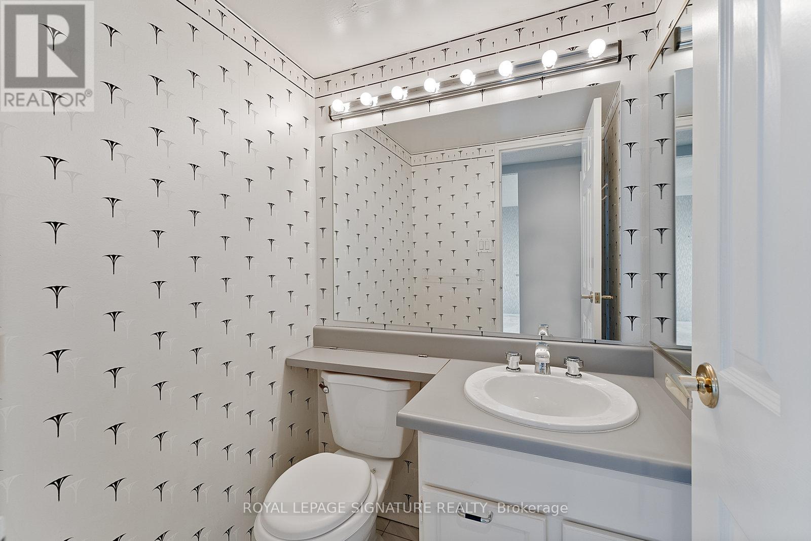 404 - 1555 Finch Avenue E, Toronto, Ontario  M2J 4X9 - Photo 47 - C12721628