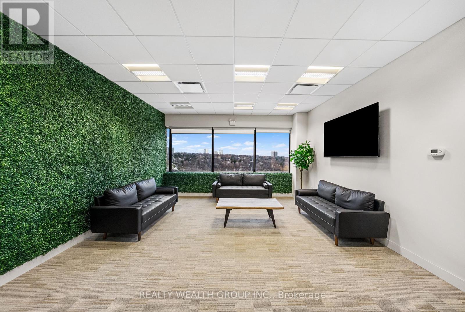 Penthouse - 255 Duncan Mill Road, Toronto, Ontario  M3B 3H9 - Photo 11 - C12721646