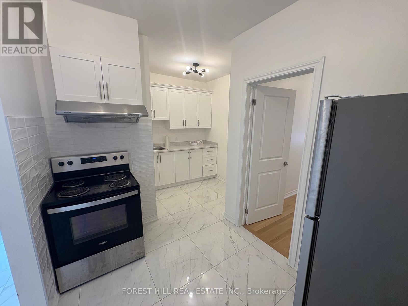 C - 756 QUEEN STREET W Toronto (Trinity-Bellwoods), ON M6J 1E9