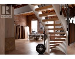 303 - 287 MACPHERSON AVENUE, Toronto, Ontario