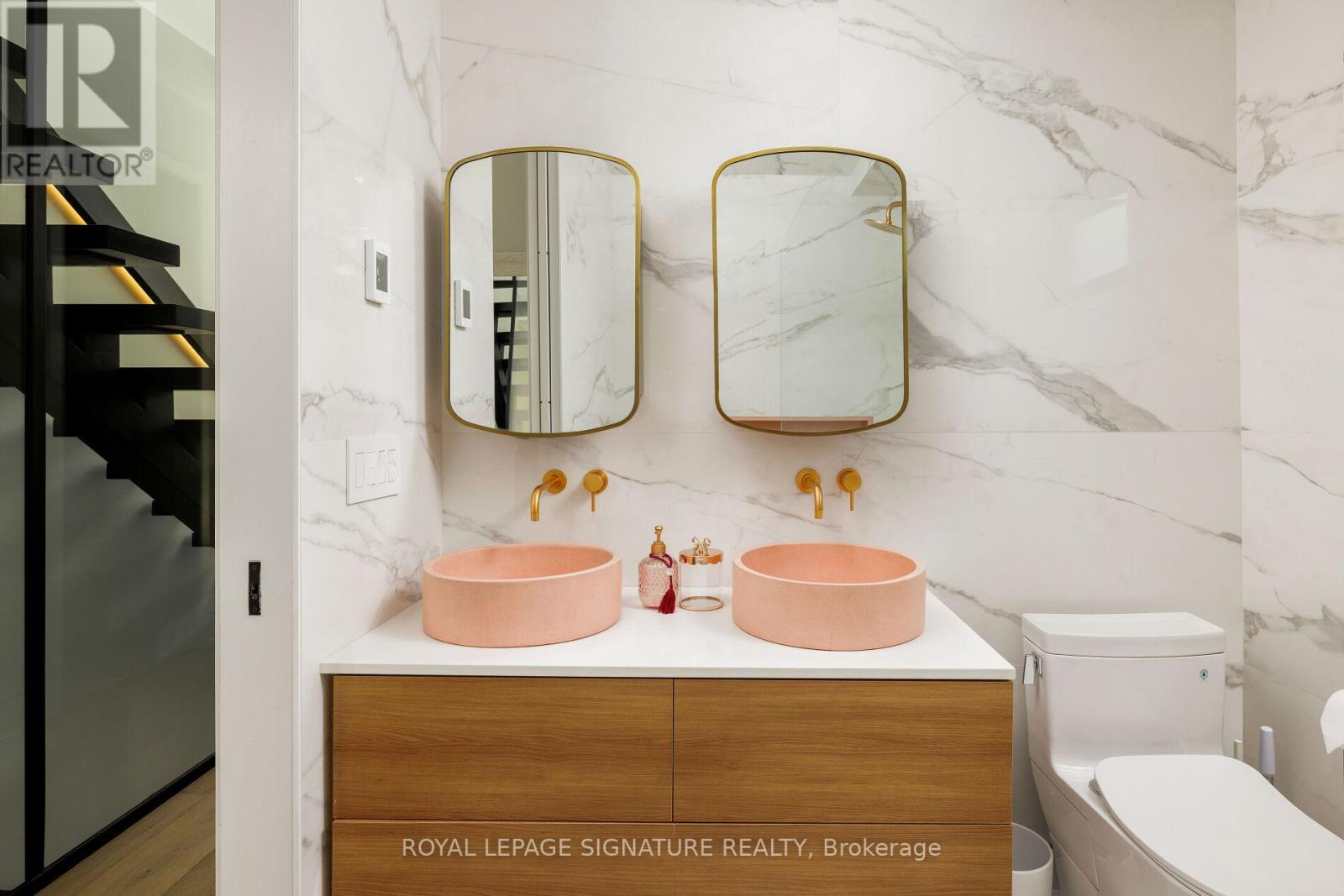 17 Lakeview Avenue, Toronto, Ontario  M6J 3B2 - Photo 26 - C12721758