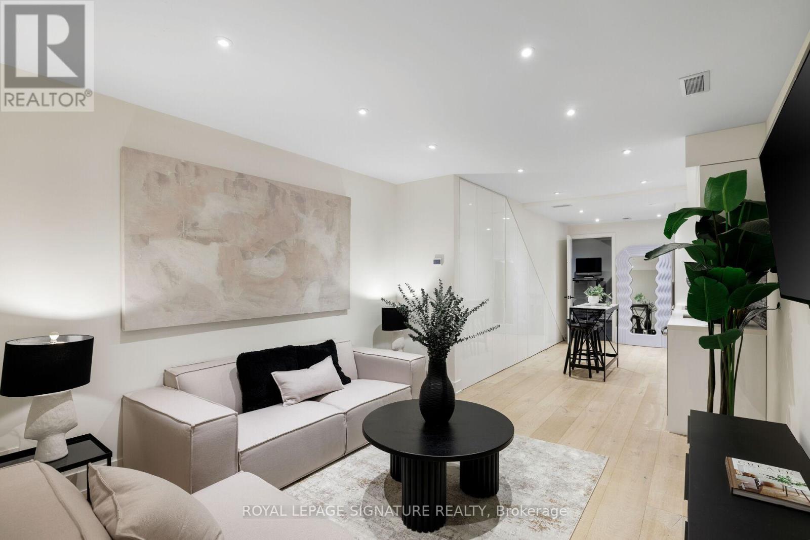 17 Lakeview Avenue, Toronto, Ontario  M6J 3B2 - Photo 46 - C12721758