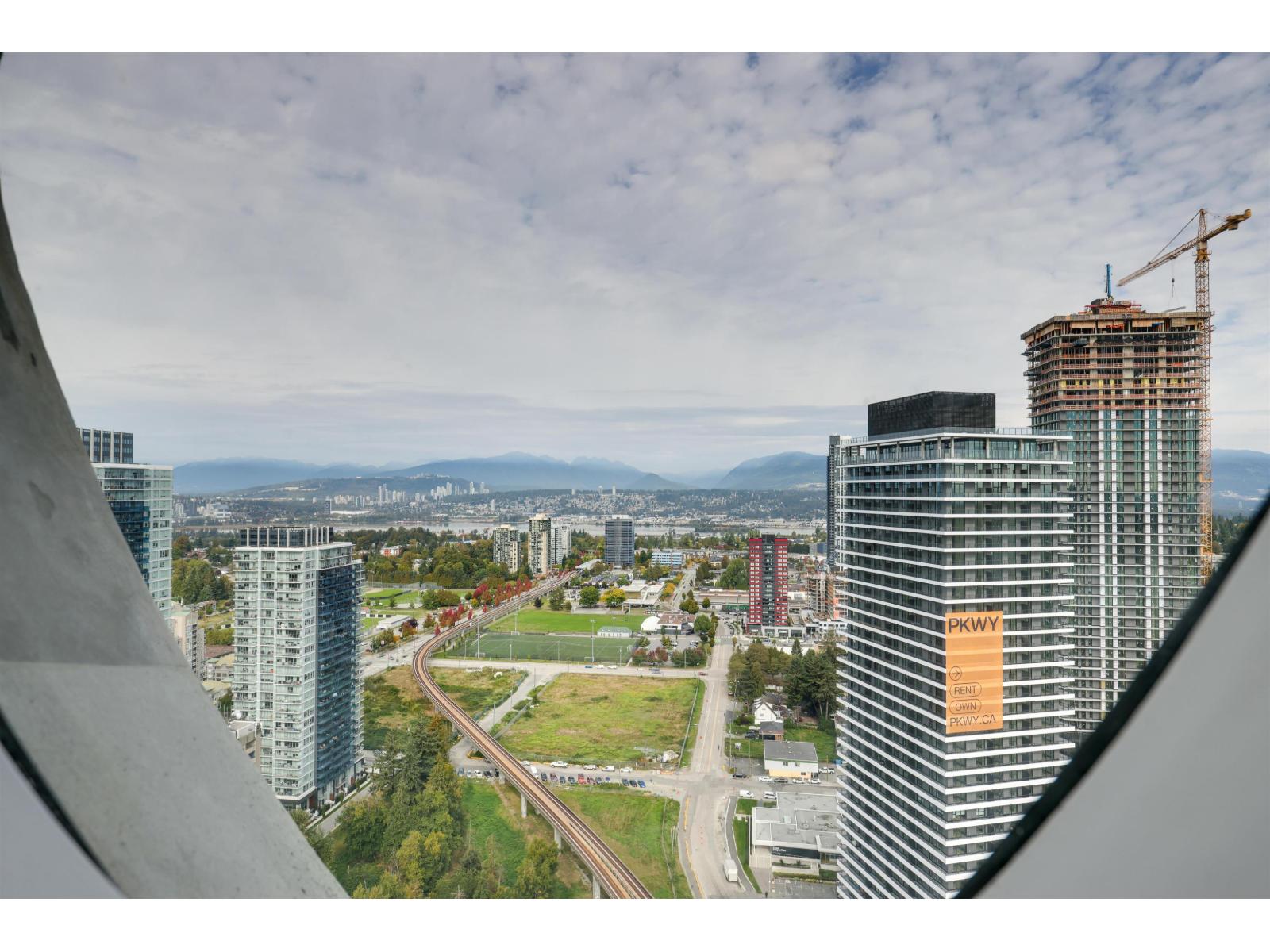 3301 13495 Central Avenue, Surrey, British Columbia  V3T 0K2 - Photo 7 - R3058274