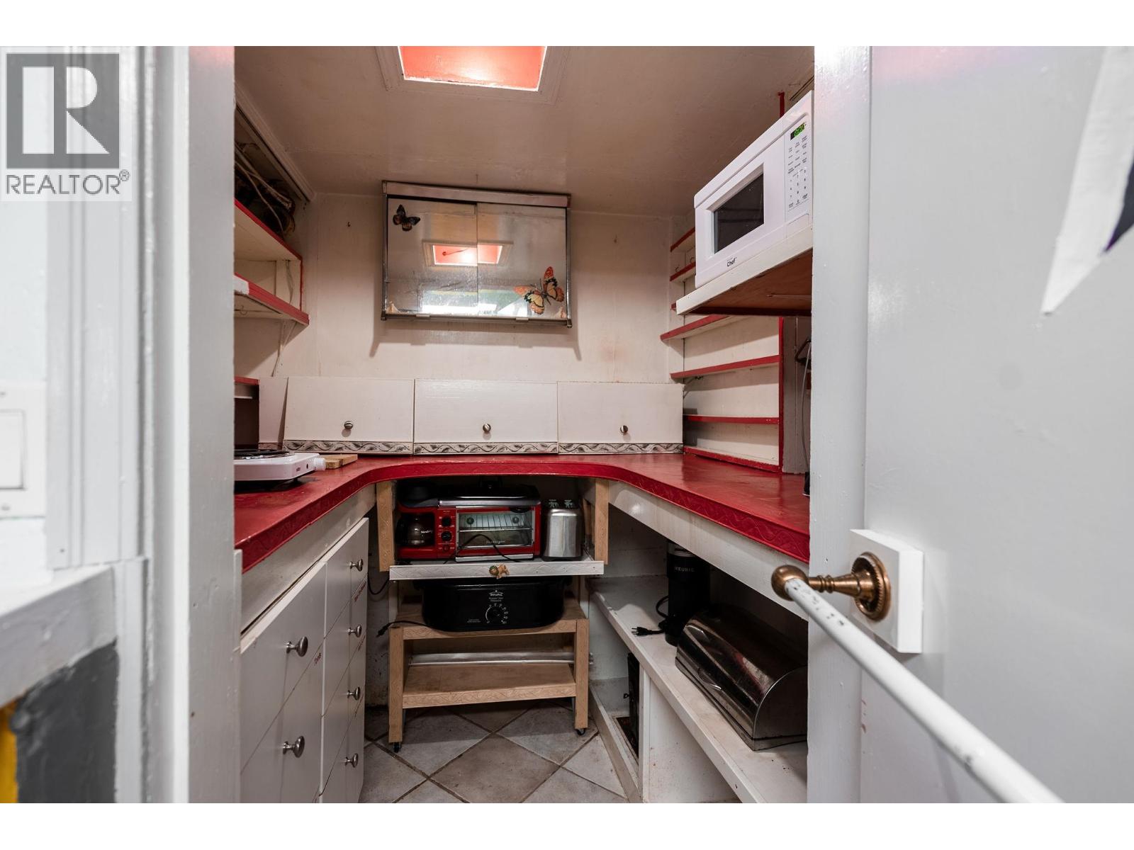 Listing Picture 24 of 40 : 228 E 26TH AVENUE, Vancouver / 溫哥華 - 魯藝地產 Yvonne Lu Group - MLS Medallion Club Member