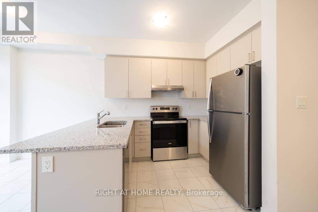 90 Air Dancer Crescent, Oshawa, Ontario  L1L 0V3 - Photo 14 - E12721548