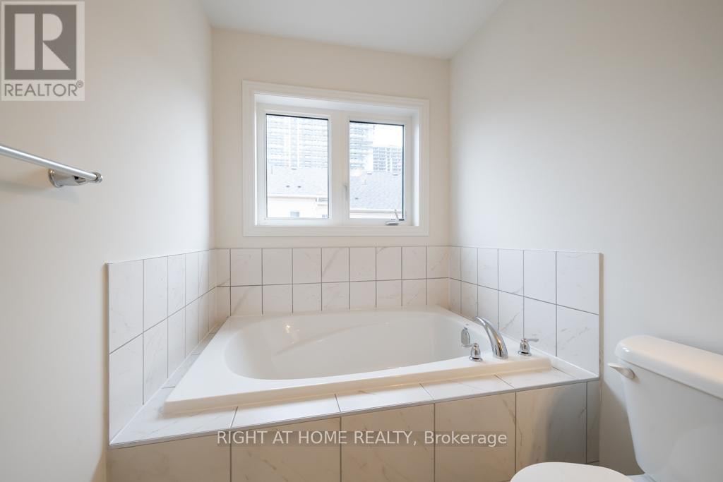 90 Air Dancer Crescent, Oshawa, Ontario  L1L 0V3 - Photo 21 - E12721548