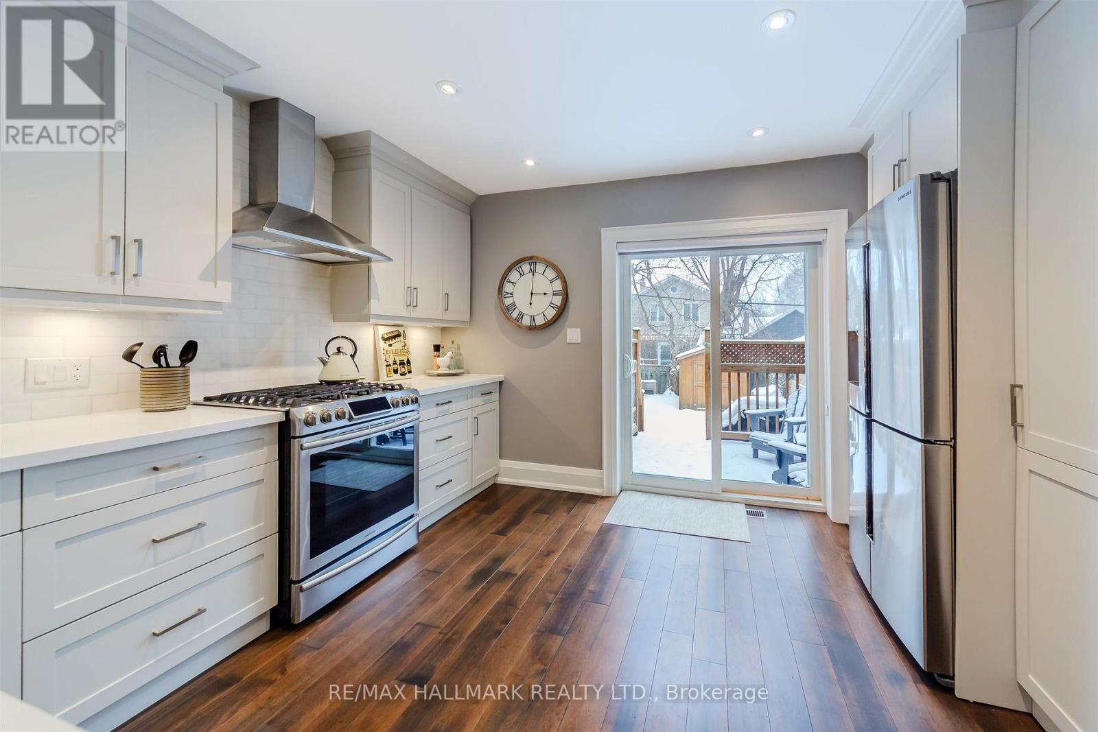 97 Queensdale Avenue, Toronto, Ontario  M4J 1Y2 - Photo 12 - E12721612