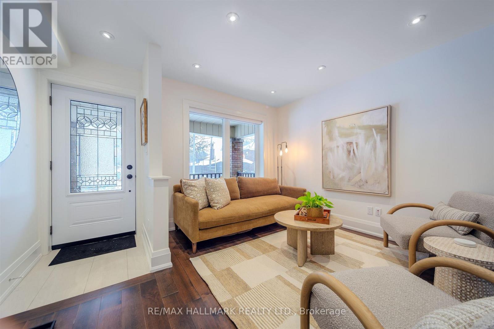 97 Queensdale Avenue, Toronto, Ontario  M4J 1Y2 - Photo 4 - E12721612