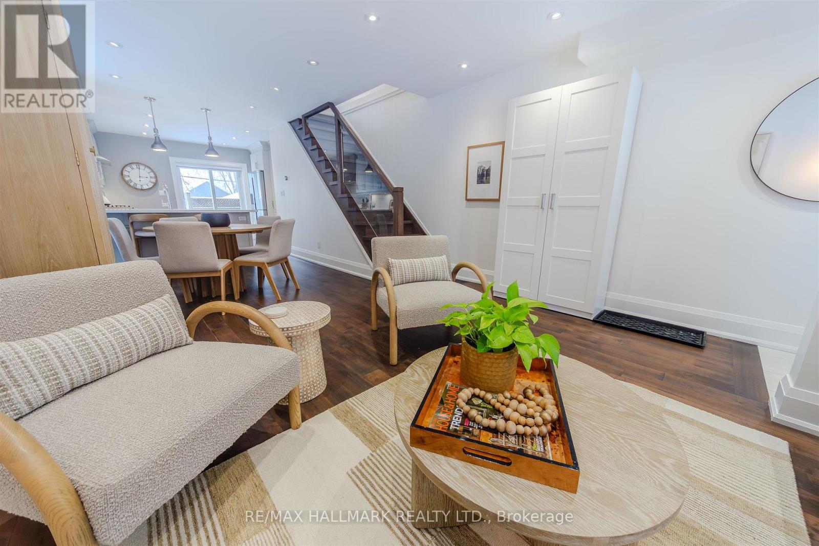 97 Queensdale Avenue, Toronto, Ontario  M4J 1Y2 - Photo 7 - E12721612