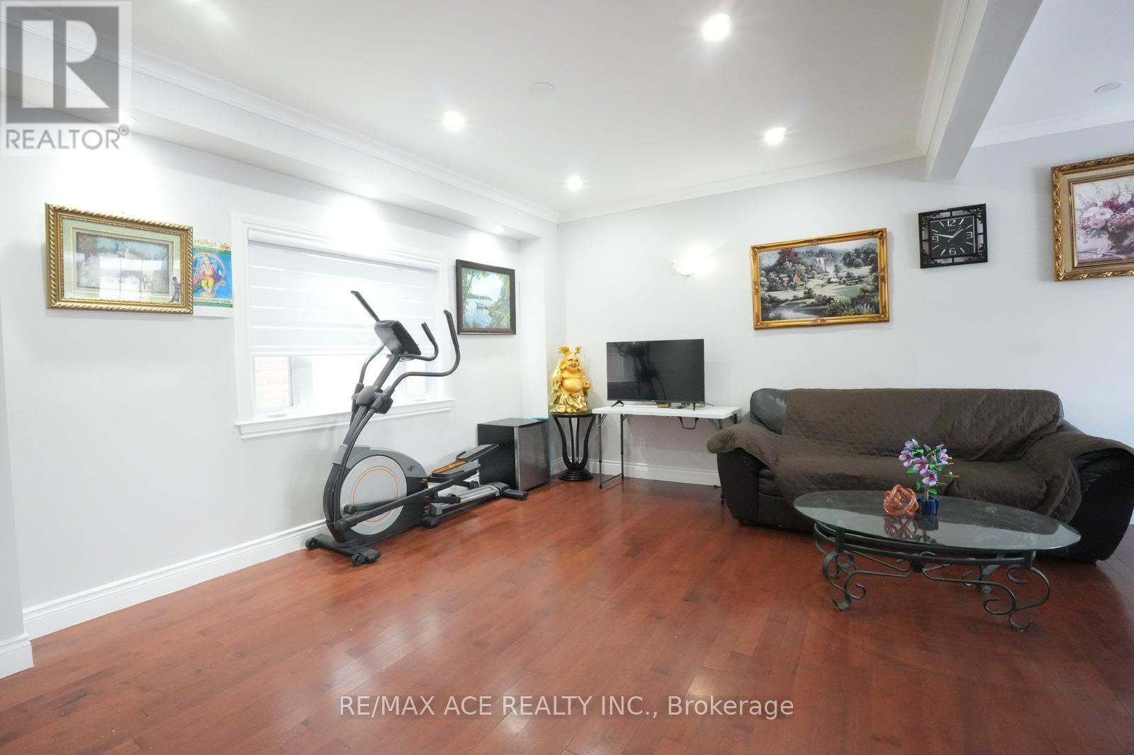 75 Grace Street, Toronto, Ontario  M1J 2L4 - Photo 8 - E12721706