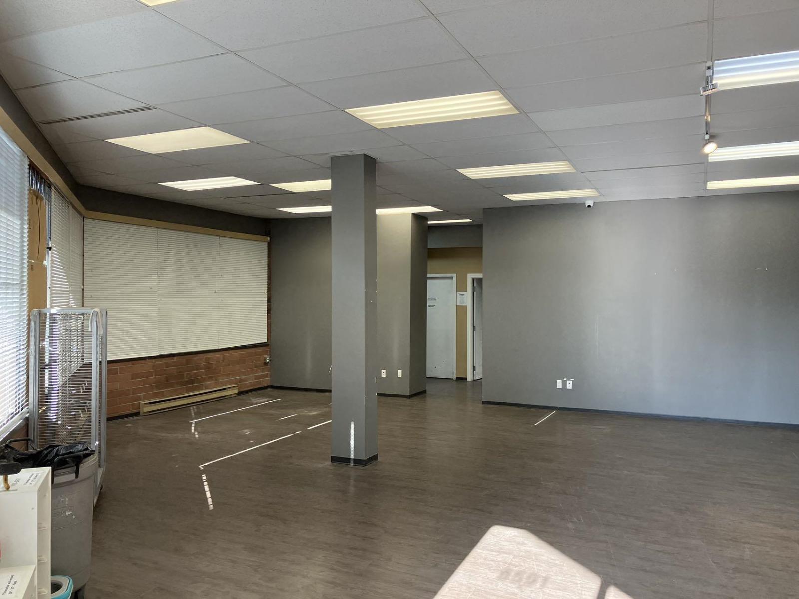 8591 132 Street, Surrey, British Columbia  V3W 4N8 - Photo 2 - C8075437