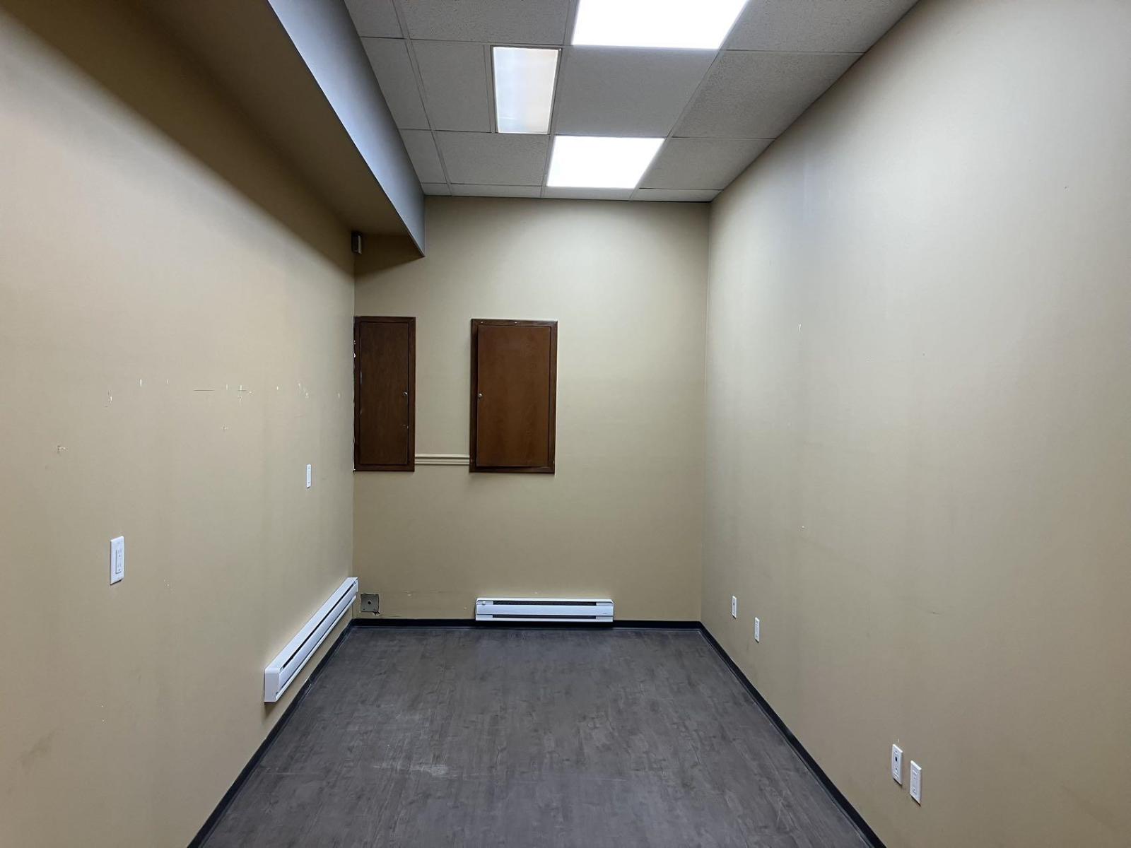 8591 132 Street, Surrey, British Columbia  V3W 4N8 - Photo 7 - C8075437