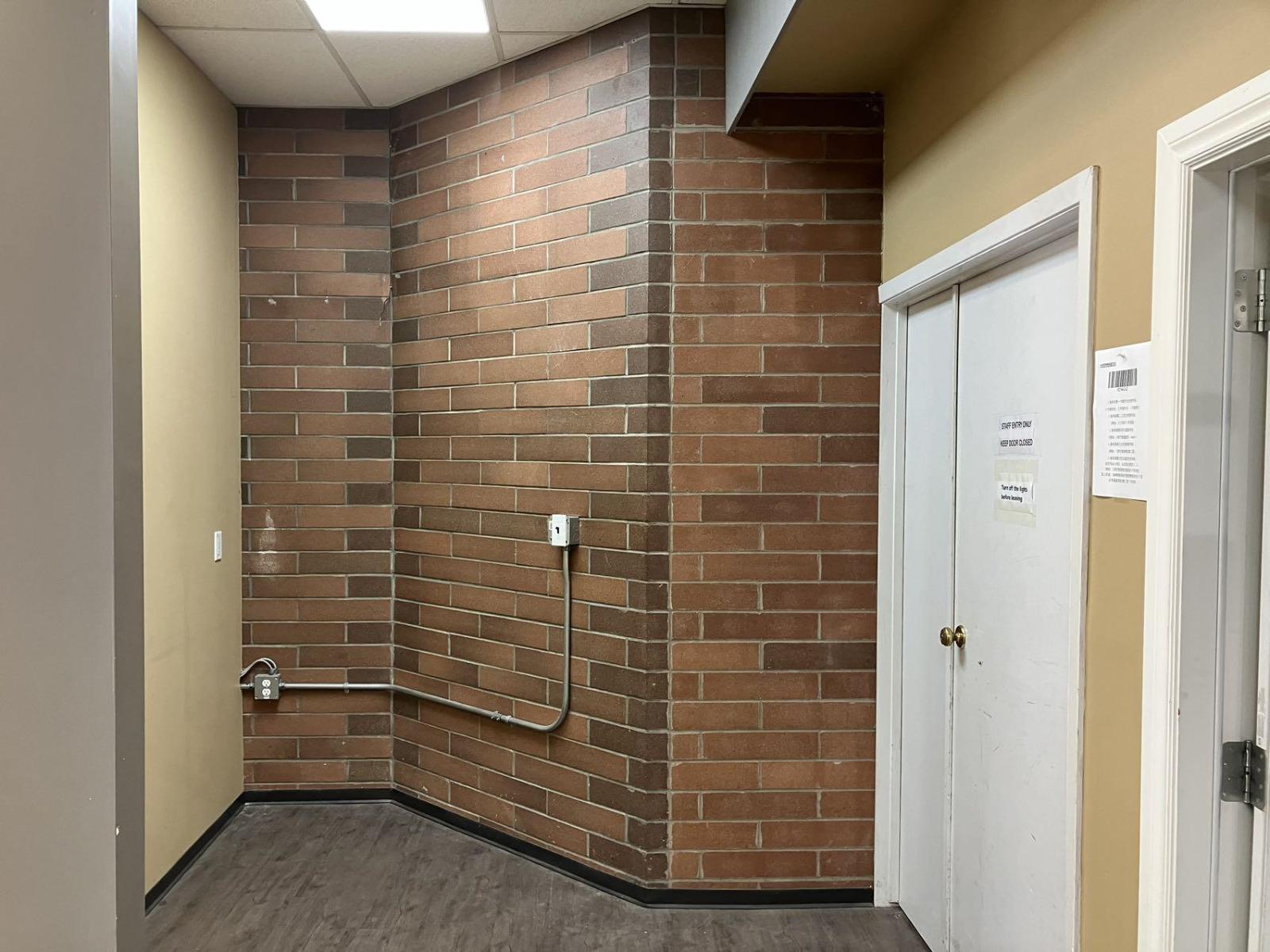 8591 132 Street, Surrey, British Columbia  V3W 4N8 - Photo 8 - C8075437