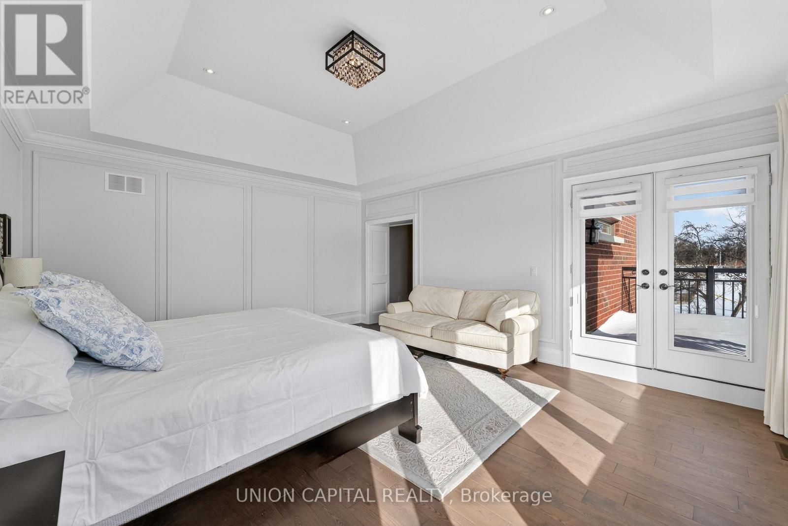 29 Elm Grove Avenue, Richmond Hill, Ontario  L4E 2T2 - Photo 20 - N12721714