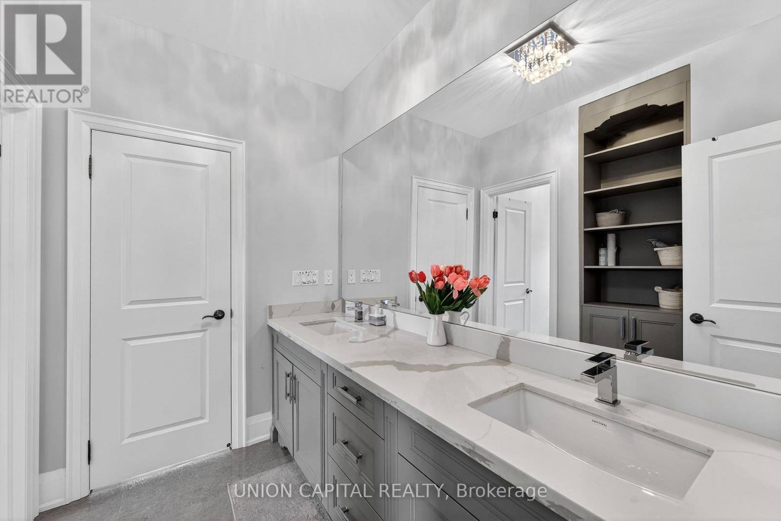 29 Elm Grove Avenue, Richmond Hill, Ontario  L4E 2T2 - Photo 27 - N12721714