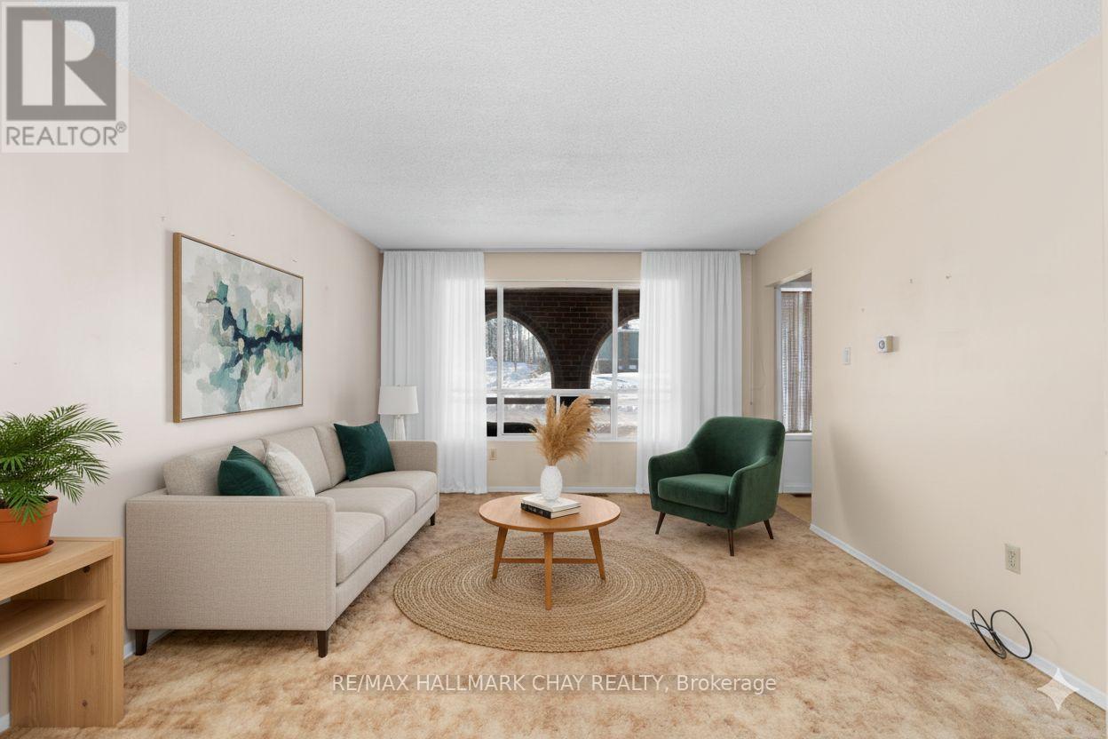 31 Springdale Drive, Barrie, Ontario  L4M 5A8 - Photo 13 - S12721684