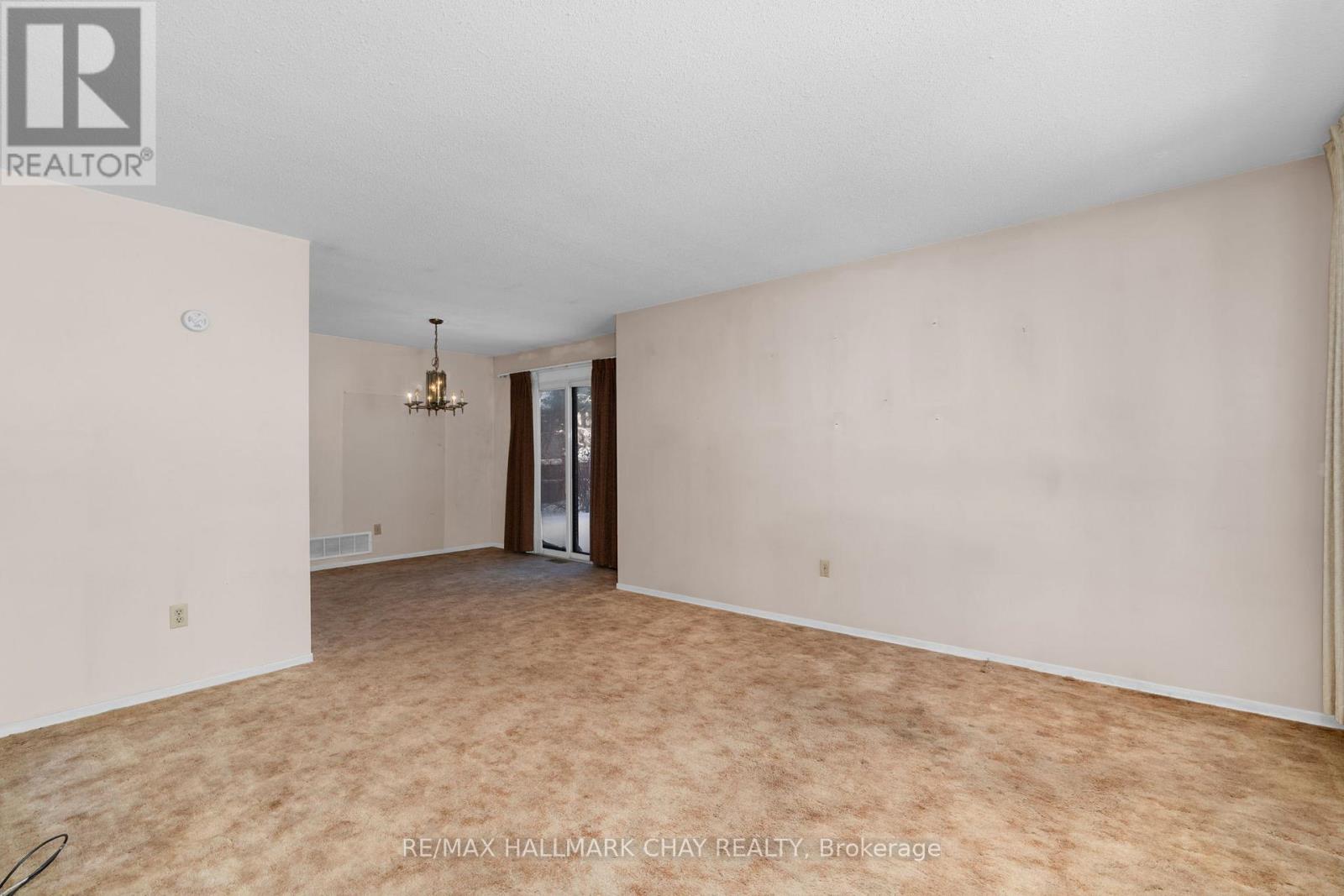 31 Springdale Drive, Barrie, Ontario  L4M 5A8 - Photo 16 - S12721684