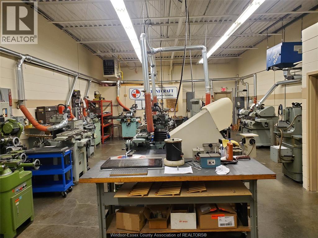 MLS# 26001755: 4080 NORTH SERVICE ROAD Unit# 19, Windsor, Canada