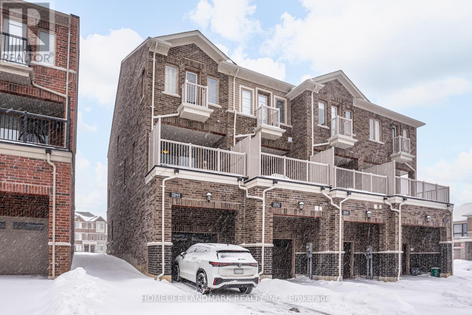 2844 Whites Road, Pickering, Ontario  L1X 0R6 - Photo 4 - E12721442