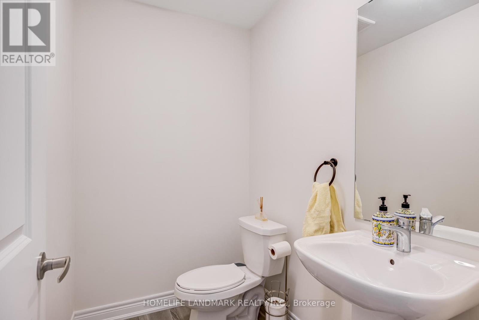 2844 Whites Road, Pickering, Ontario  L1X 0R6 - Photo 11 - E12721442