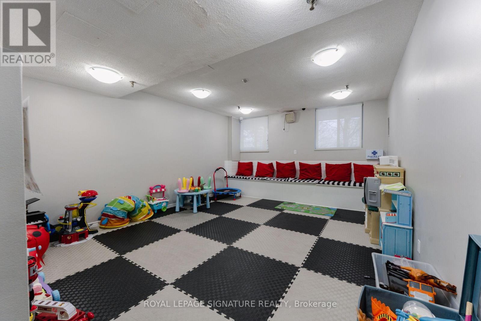 Unknown Address, ,     - Photo 20 - W12721542