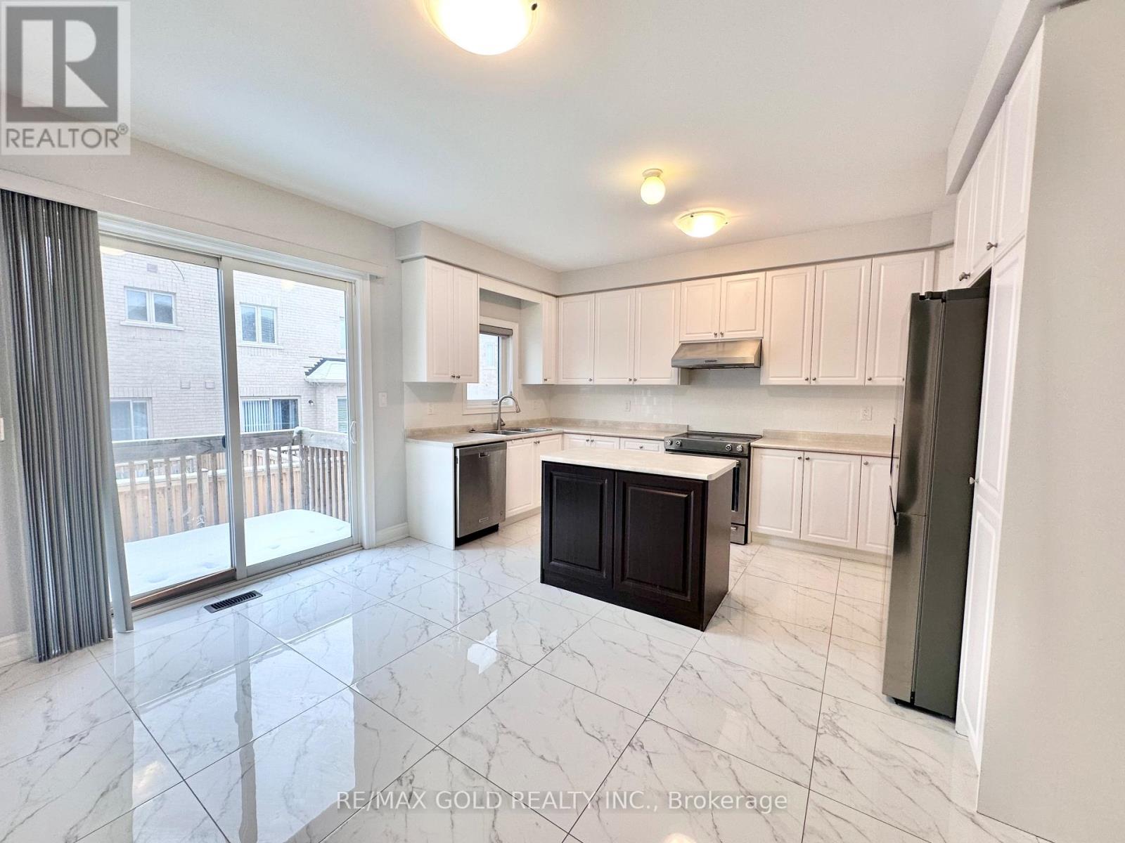 404 Grindstone Trail, Oakville, Ontario  L6H 0S1 - Photo 19 - W12721550