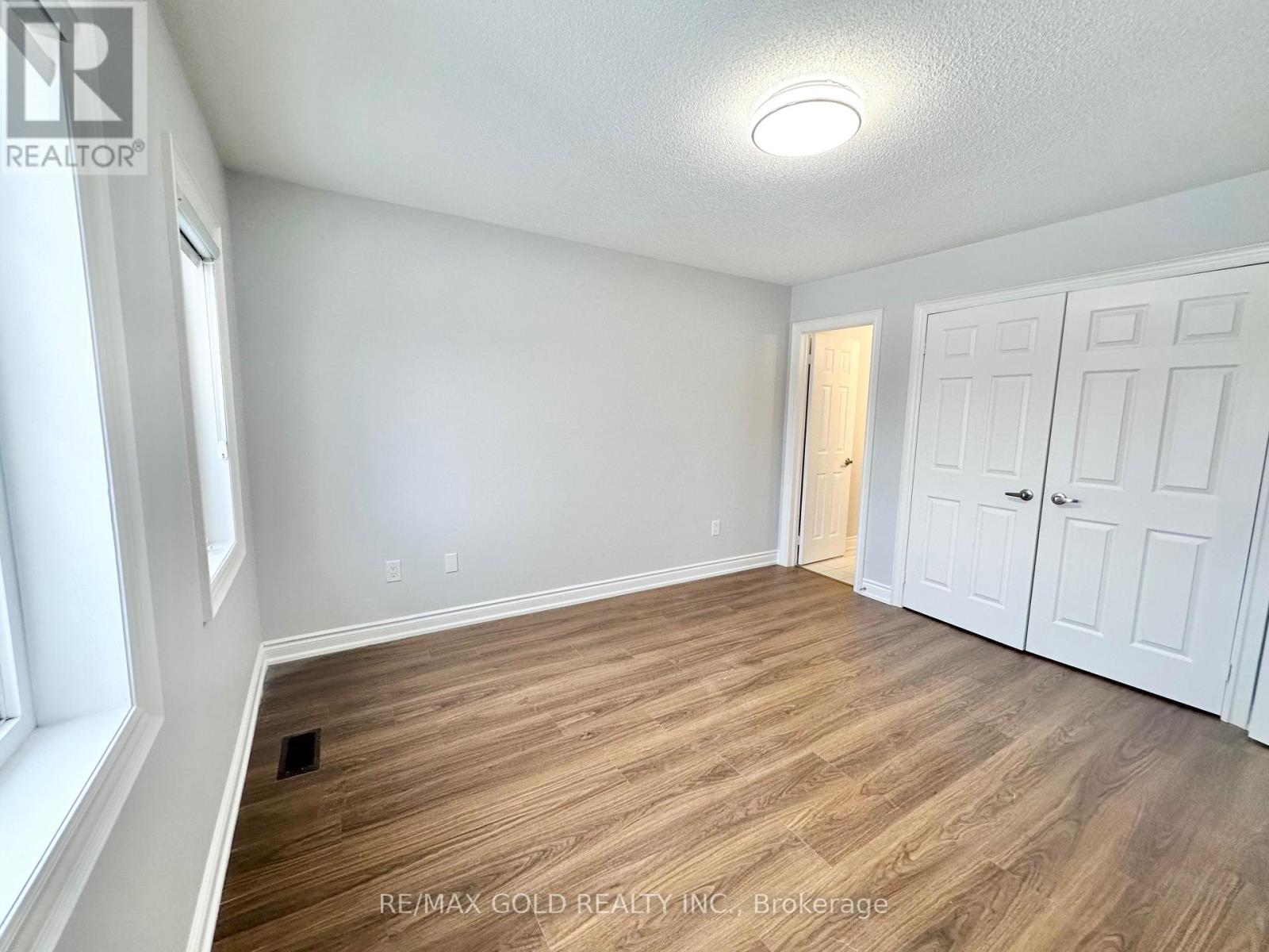 404 Grindstone Trail, Oakville, Ontario  L6H 0S1 - Photo 28 - W12721550