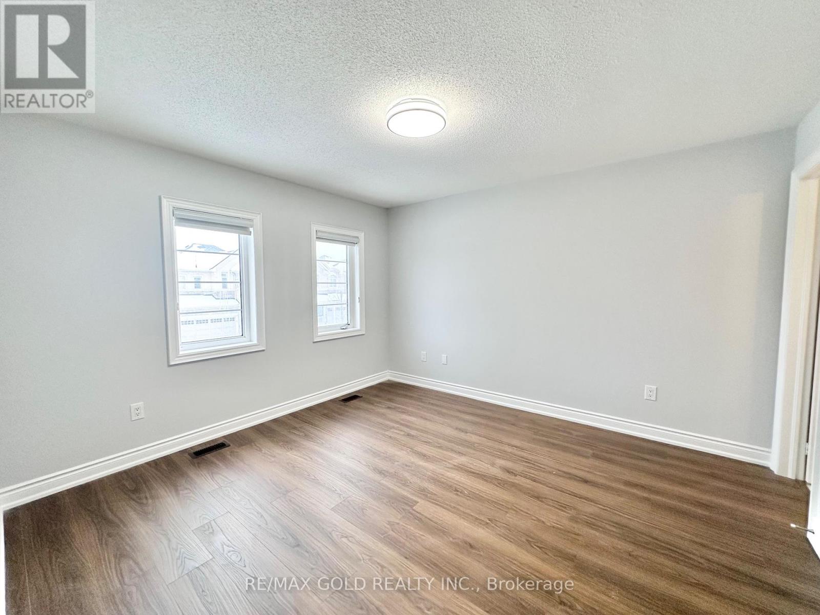 404 Grindstone Trail, Oakville, Ontario  L6H 0S1 - Photo 29 - W12721550