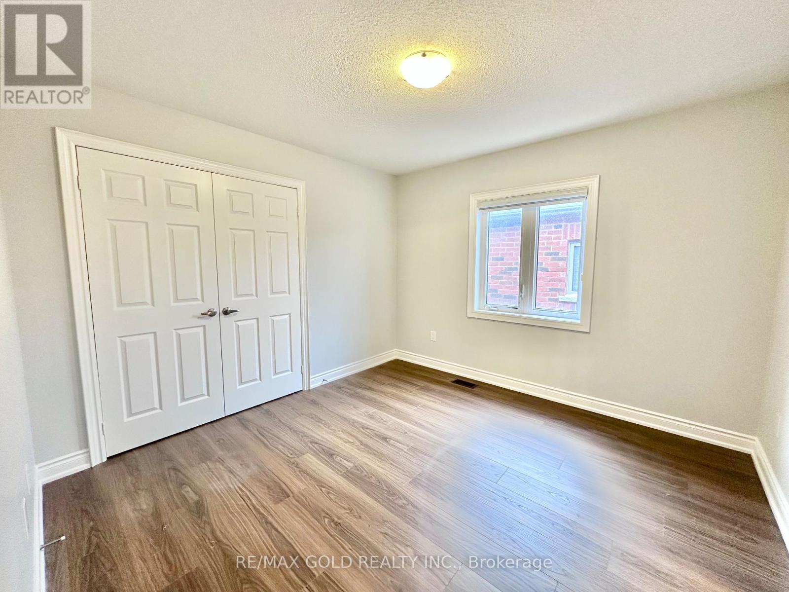 404 Grindstone Trail, Oakville, Ontario  L6H 0S1 - Photo 34 - W12721550